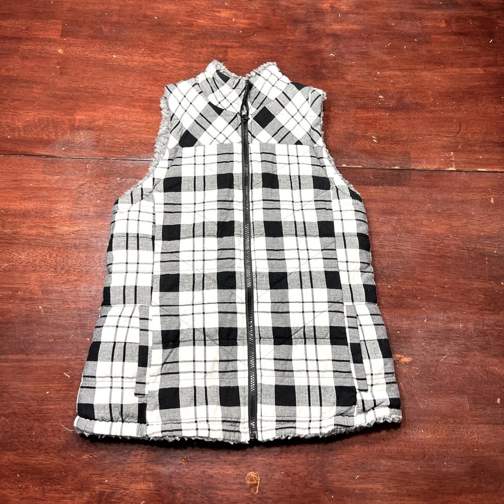 Reversible Plaid Sherpa‎ Vest